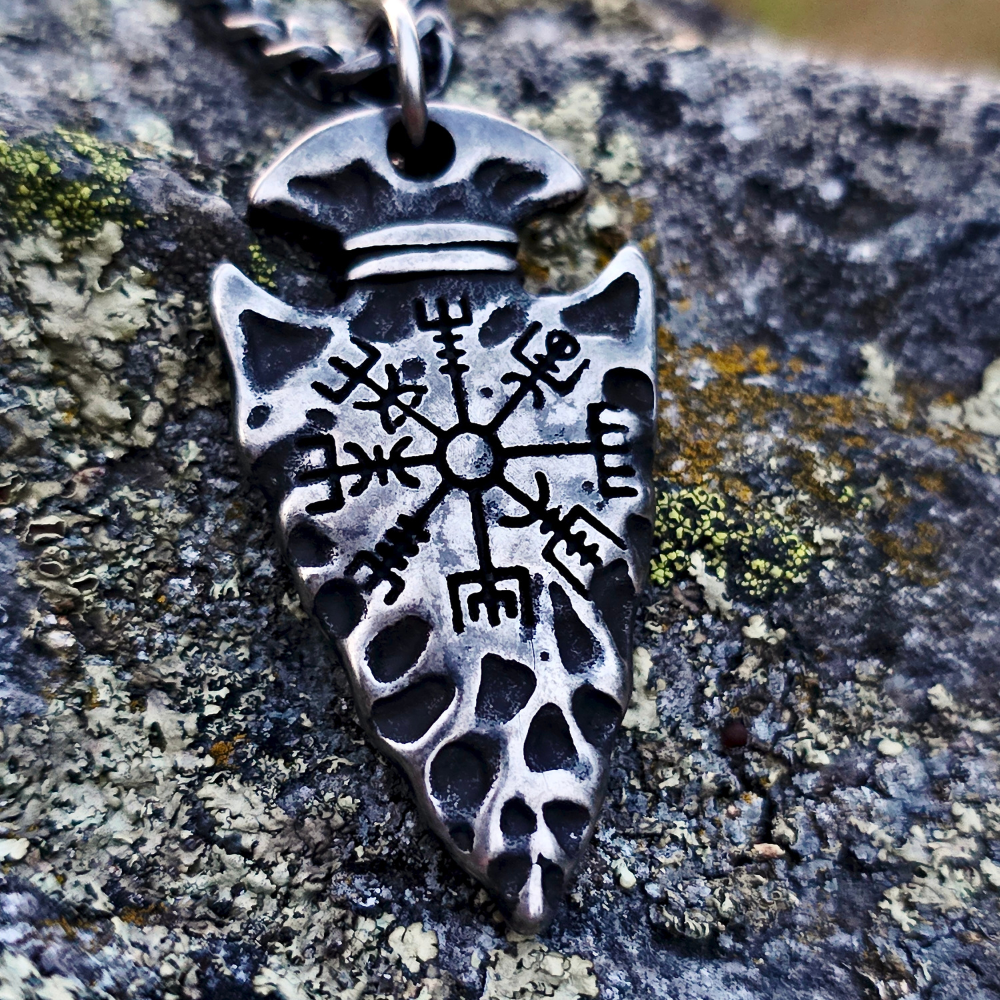 Halsband "Odins Gungnir Antique"