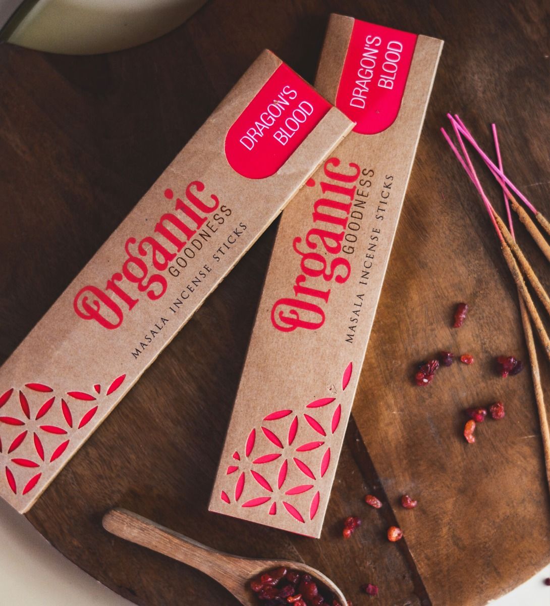 Rökelselepinnar "Dragons Blood" Song of India-Organic