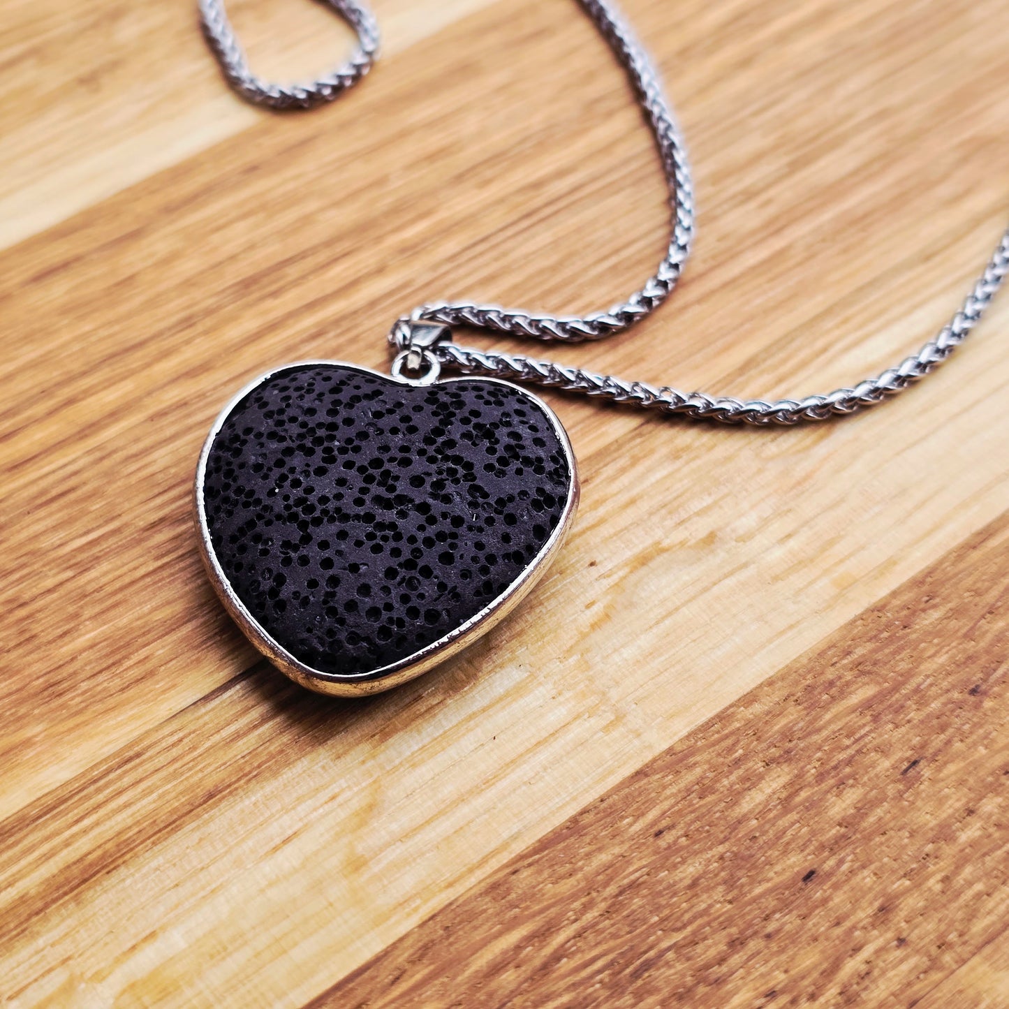 Lavasten hjärtformat med Halsband rostfritt stål