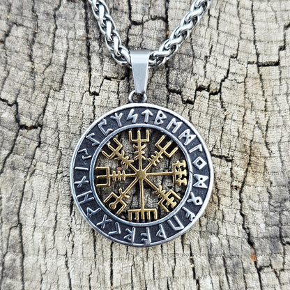Necklace "Runkompass Vegvisir" (Dual Tone)