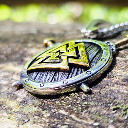 Necklace “Valknut Shield” (Dual Tone)