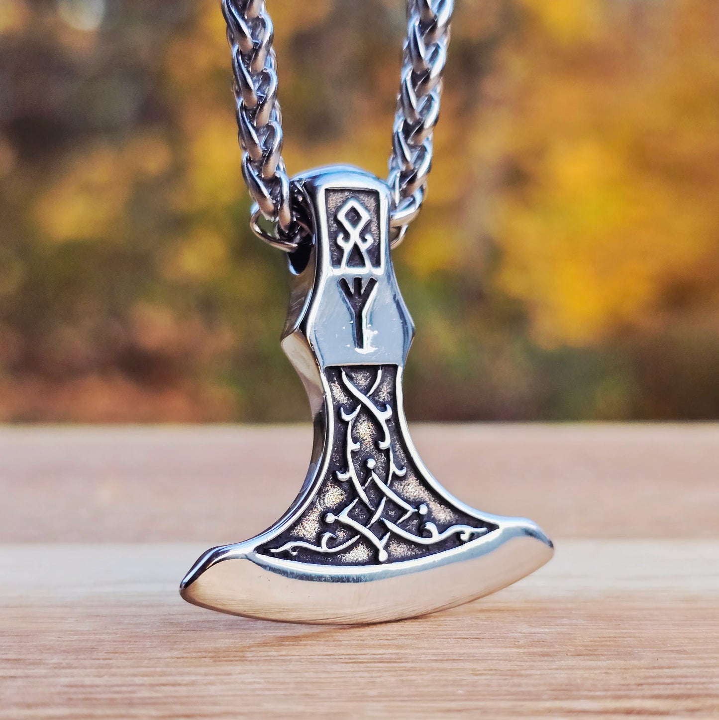 Necklace ”Mammen Viking Axe Tiwaz"