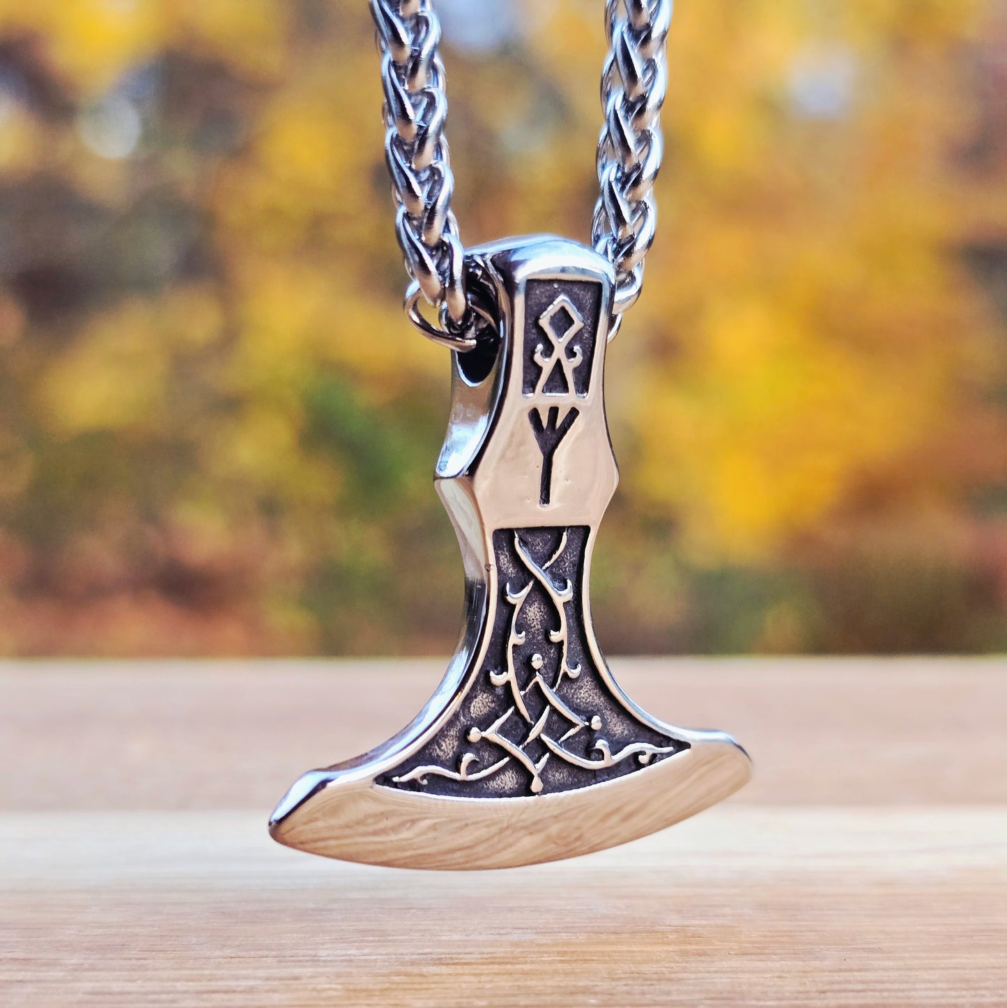 Necklace ”Mammen Viking Axe Tiwaz"