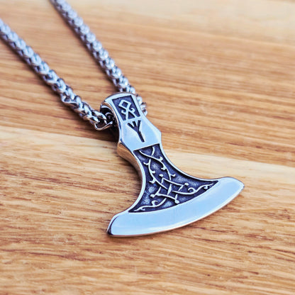 Necklace ”Mammen Viking Axe Tiwaz"