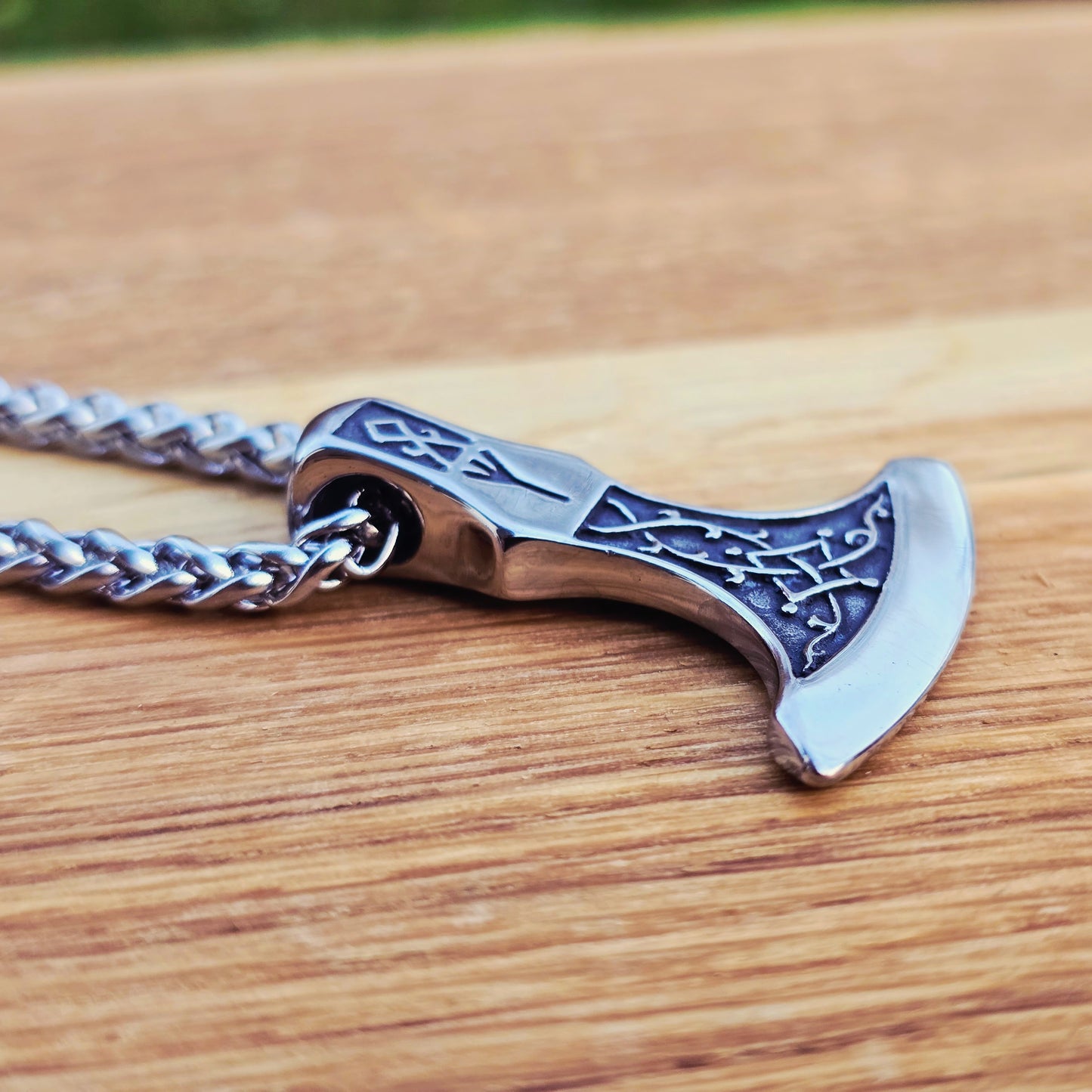 Necklace ”Mammen Viking Axe Tiwaz"