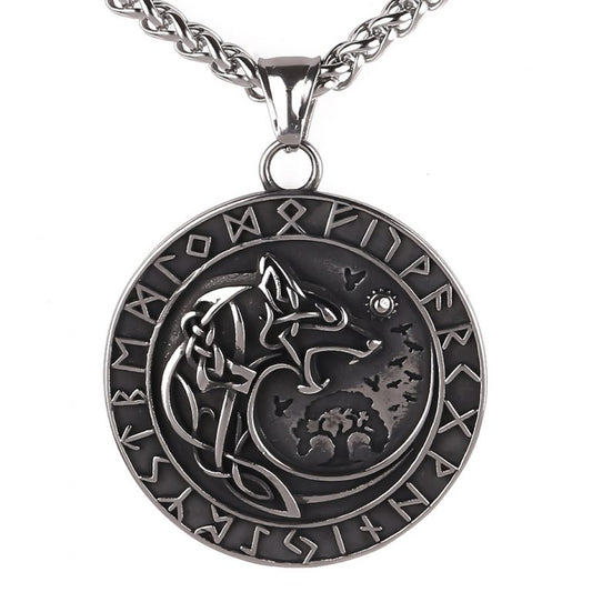 Necklace “Hati – Circle of Runes” (Silver)