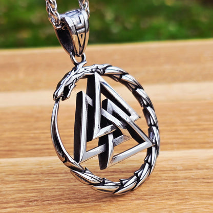 Necklace "Valknut Nidhöggr XXL"