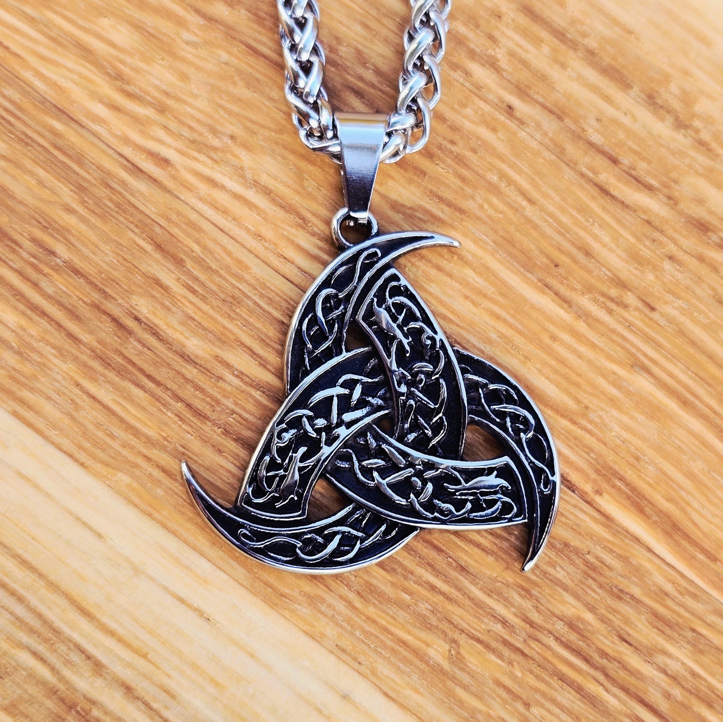 Necklace “Horn Óðrœrir” (Silver)