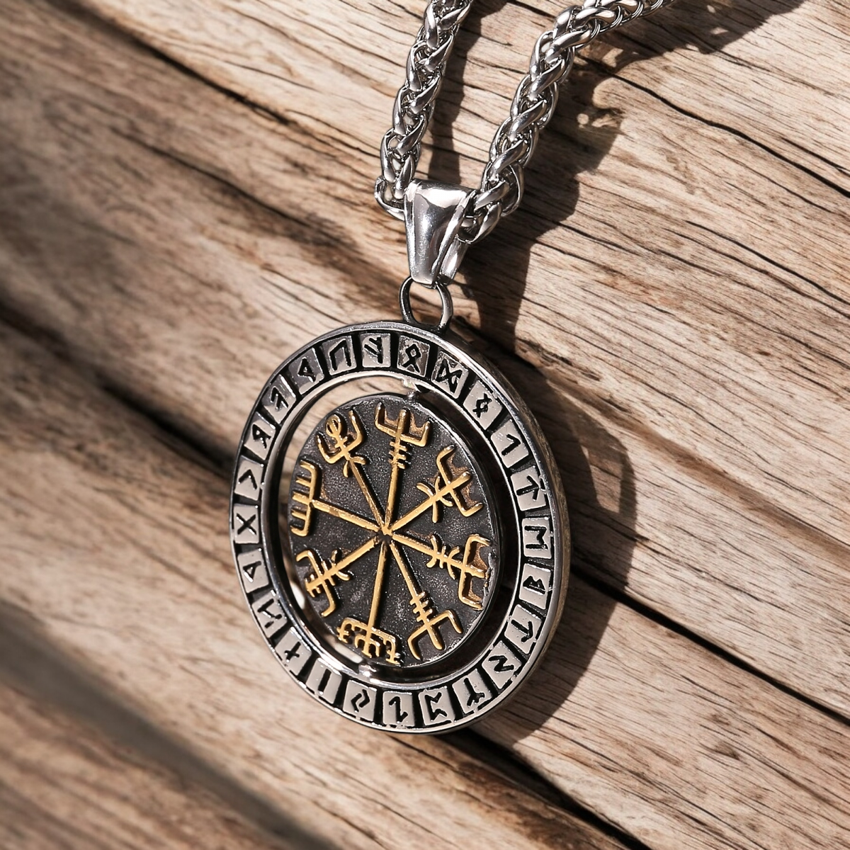Rotating Viking Necklace “Vegvisir Iceland Compass”
