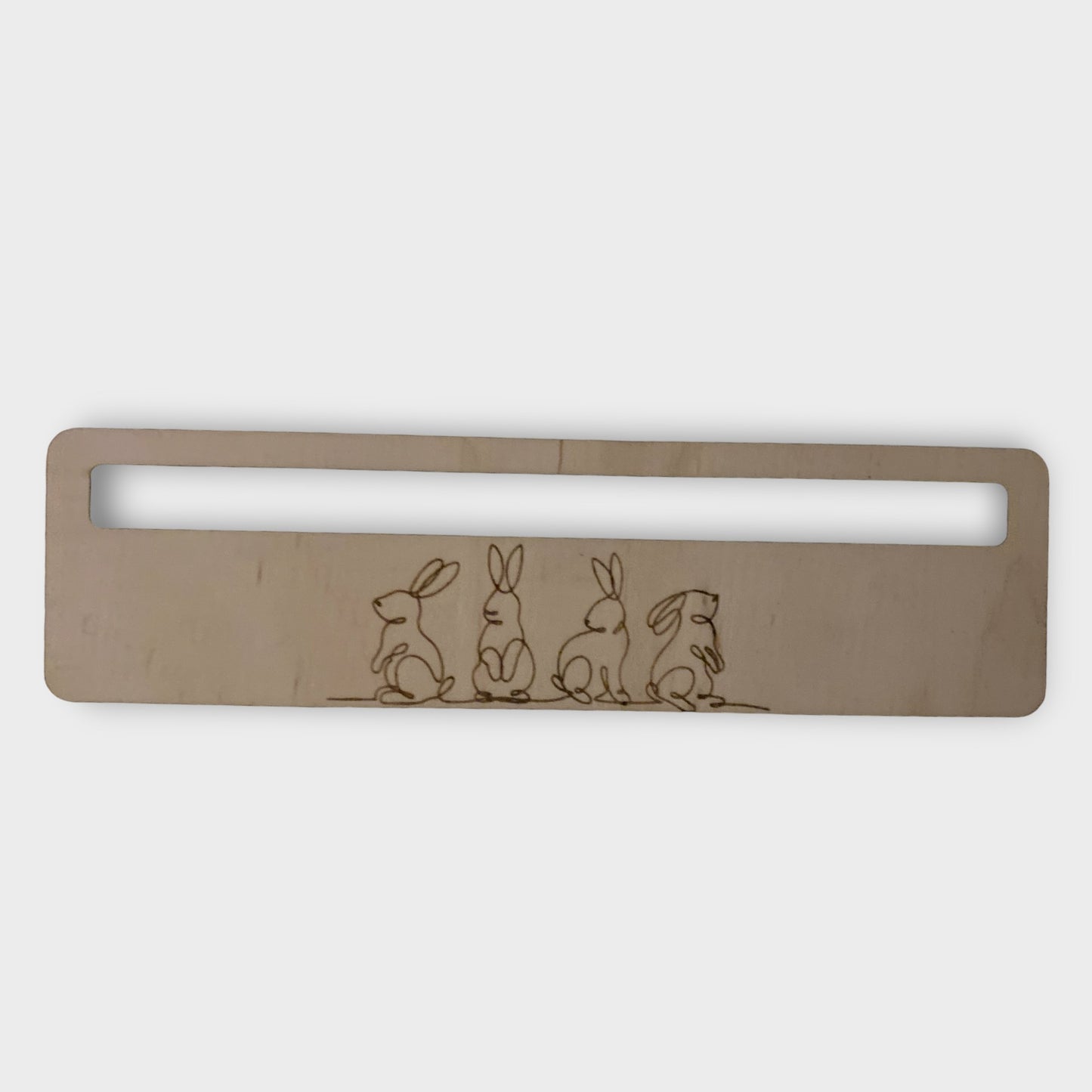 Läshjälp för alla ålder med/utan linjalfunktion och en utskärning